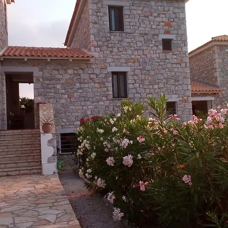 Holiday home Landscape Tranquility With Pool And Stunning Views *