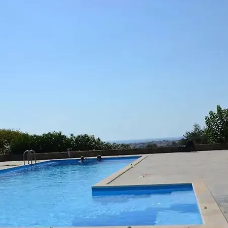 Landscape Tranquility With Pool And Stunning Views *